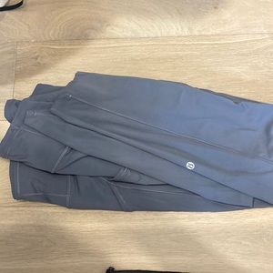 Grey lululemon pants with side pockets